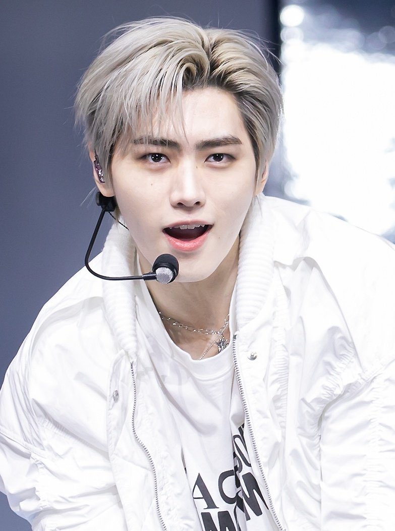 hoonsites's tweet photo. good bye . https://t.co/yPpdkIfbKh