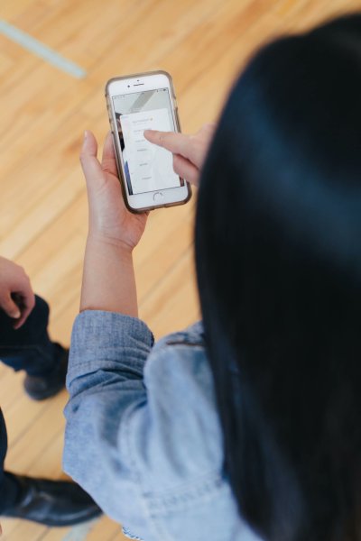 The Covid 3rd Wave is here and it is time to explore a hands-free solutions where students can check-in on their own device #Covid19 #Omicron #SalaryBox 
coursekey.com/blog/how-to-ta…