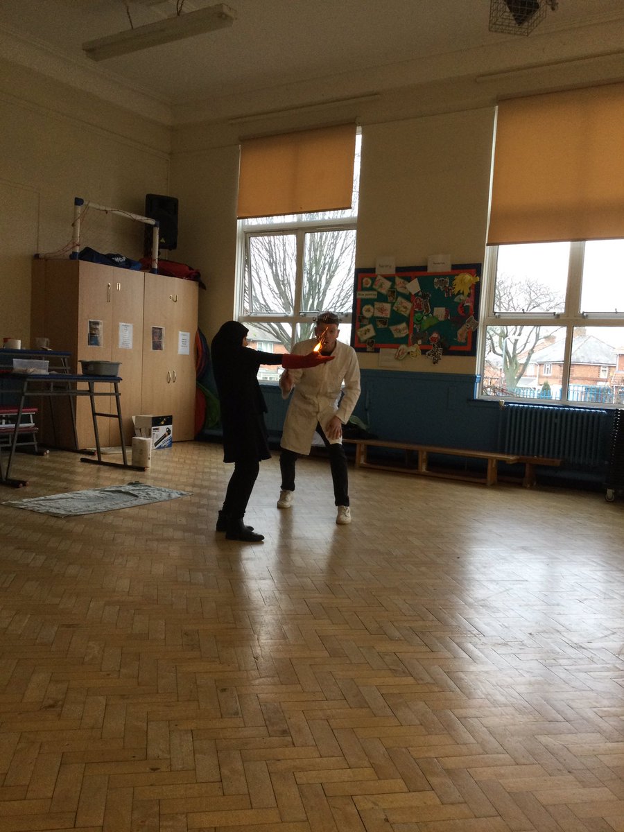 We had a fantastic visitor from #modtheatre #sillyscience today. We learnt all about how science can be exciting and fun but safe.