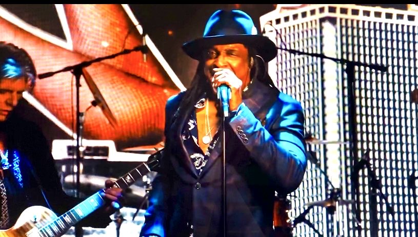 Michelle (@mfleming1921) on Twitter photo Could it get any more cool having <a href="/bernardfowler/">Bernard Fowler</a> singing The Jean Genie 🎶 <a href="/BowieTour/">A Bowie Celebration</a> Could it get any more cool having <a href="/bernardfowler/">Bernard Fowler</a> singing The Jean Genie 🎶 <a href="/BowieTour/">A Bowie Celebration</a>