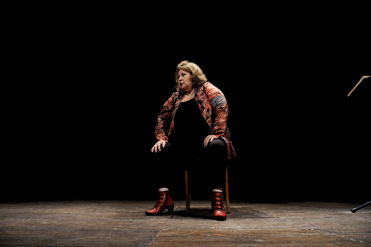 Continua la #stagione #ControVenti: #SimonettaGuarino al #tdcooperativa con #MemorieDiUnaCiciona: in #primamilanese dal 12 al 16 gennaio, inserito in <a href="/InvitoT/">Invito a Teatro</a>!