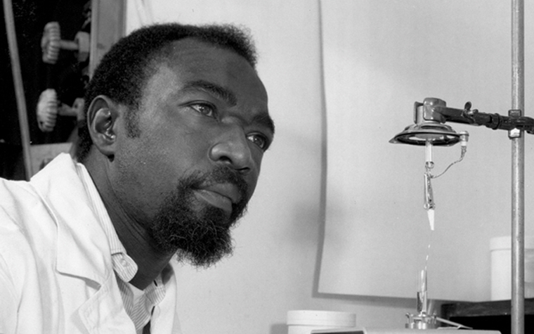 lemonadestdbcmp's tweet image. #60Days of #blackhistory 
James Andrew Harris was a nuclear chemist who was involved in the discovery of elements 104 and 105. Harris is known for being the first African American to contribute to the discovery of new elements. He added value to the community.
#BlackEconomics101