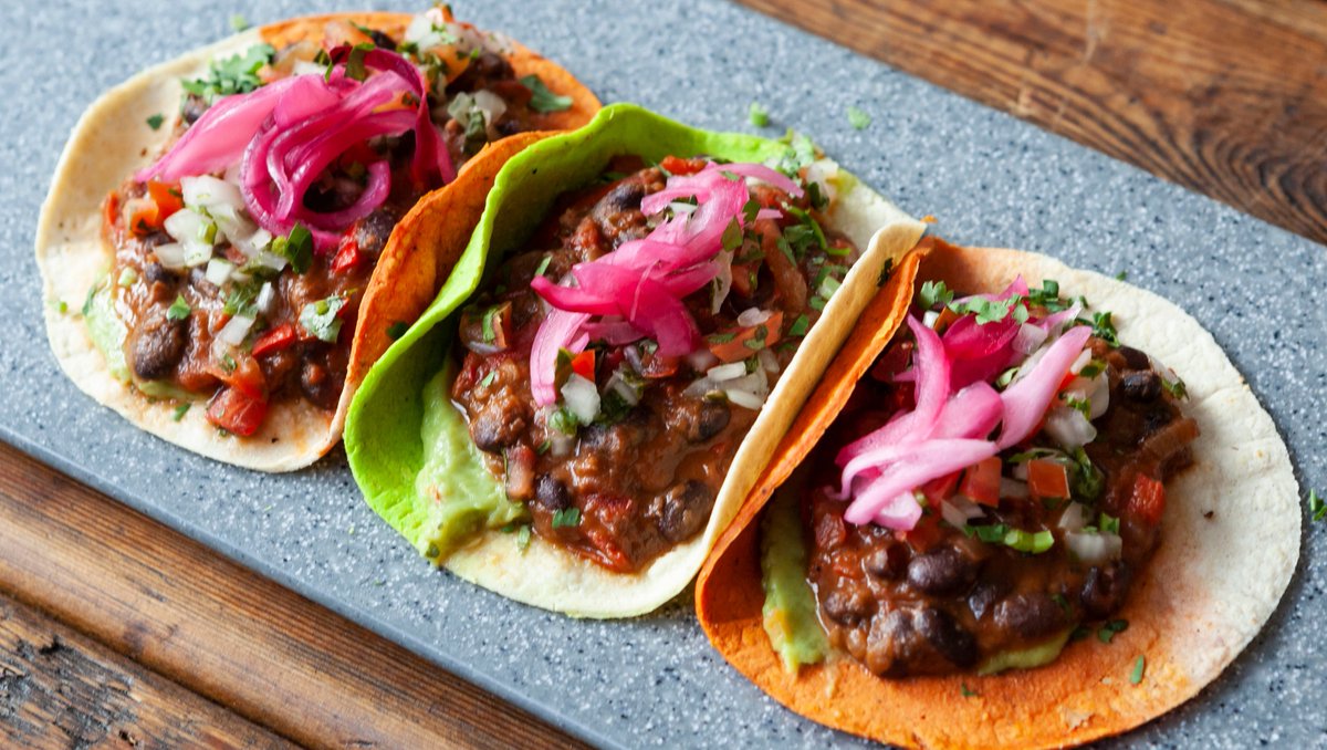 VEGAN TACOS &amp; LOVE✨💕 That's all you need⁠