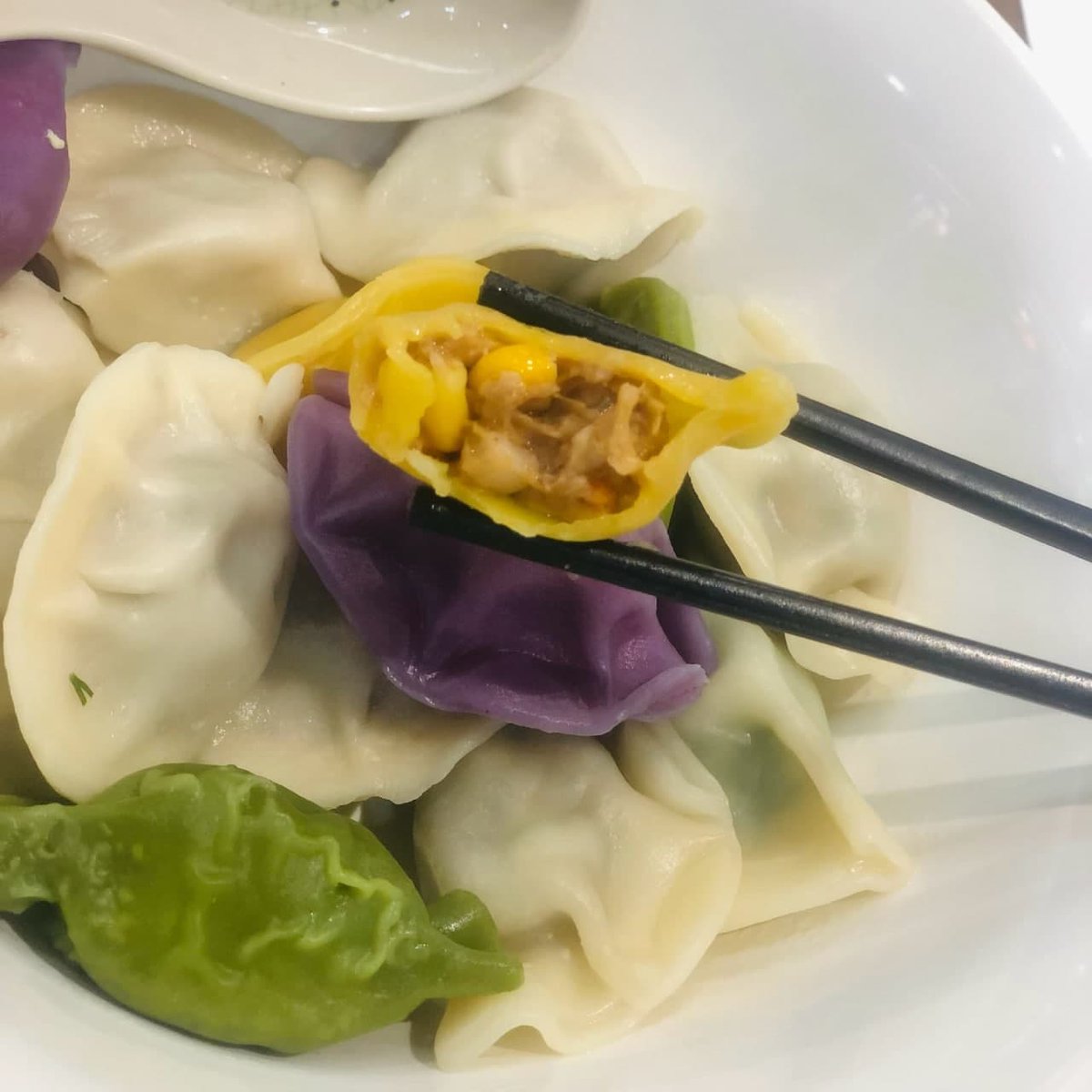 flybutt95484218's tweet photo. Colorful dumplings😋 https://t.co/6u5iLbRfZF