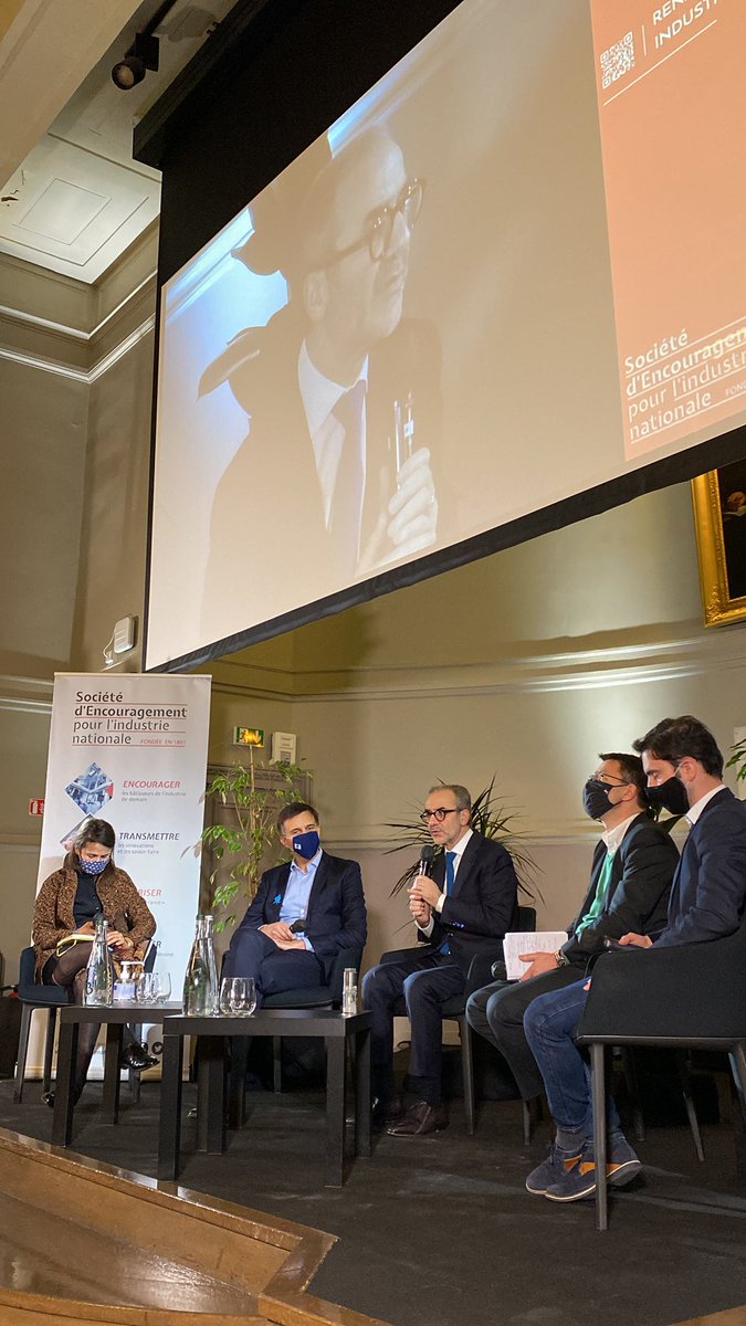 IndustrieFrance's tweet photo. Prise de parole de @ArnaudMarion @ihegc lors de la première table ronde : Comment mettre les acteurs du financement au service de la transformation de l’industrie ?
#FE2T #RenaissanceIndustrielle #Industrie #impact #startup 🏭 https://t.co/L5i0HHgF5W