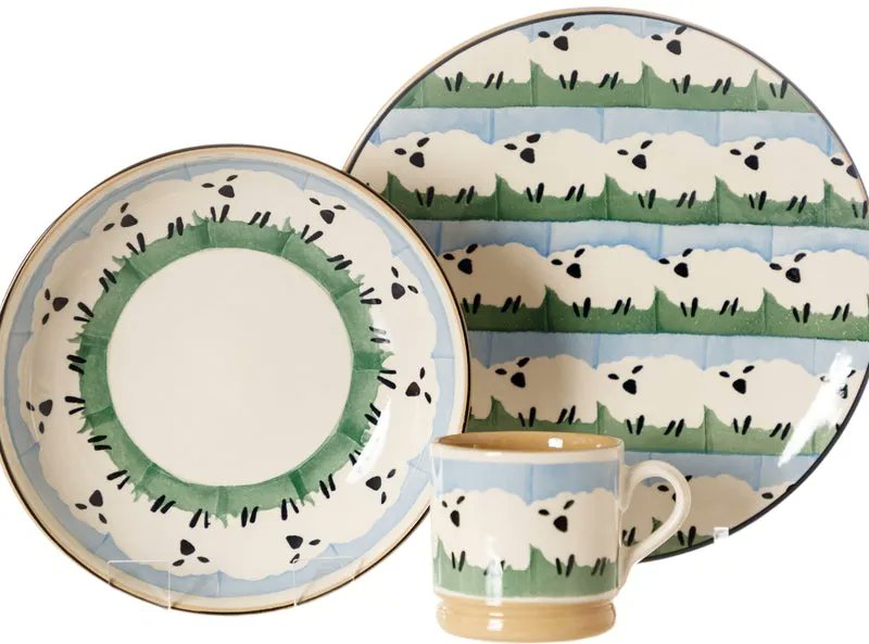 The Irish countryside in a Trio Set... full of Sheepies! 😄 bit.ly/2V83Yew #nicholasmosse