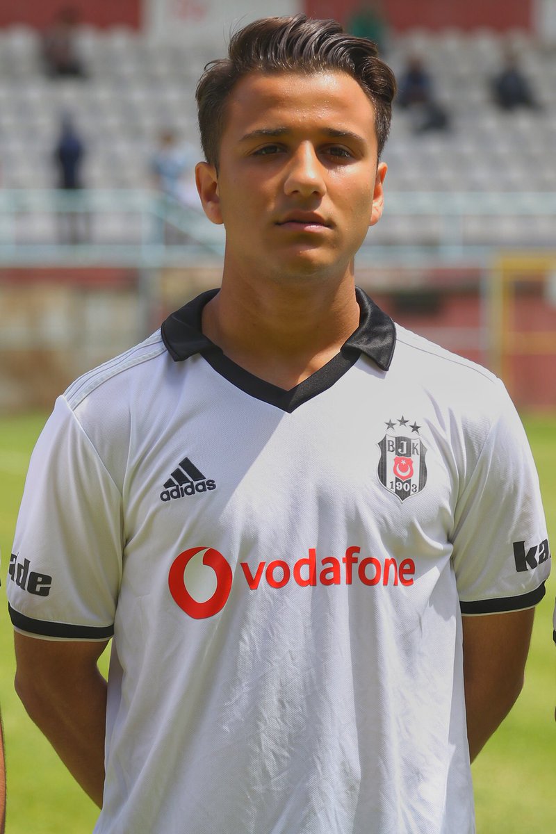 Sezon başında Uşakspor a kiralanan kerem kalafat takıma geri döndü Hoş geldin <a href="/keremklft37/">Kerem Kalafat</a>