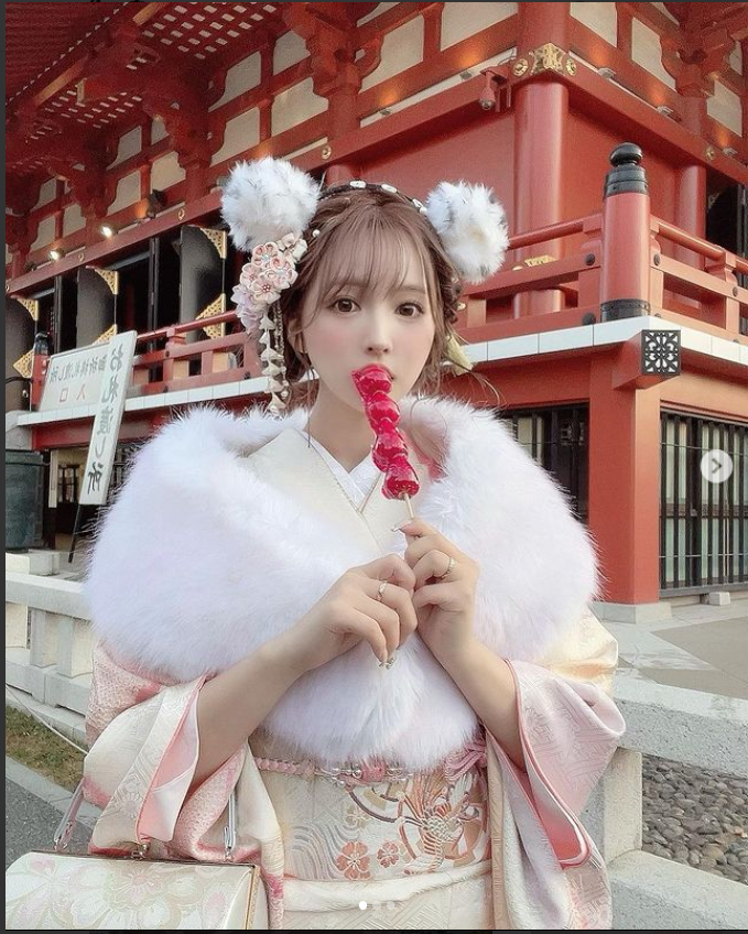 fans_mikami's tweet photo. 耳と着物が可愛い!❤️❤️❤️
そしておめでとうございます成人の日 すべての20歳の日本人のために。あなたのすべての楽しい大人を願っています! https://t.co/QaMUBSkrkz