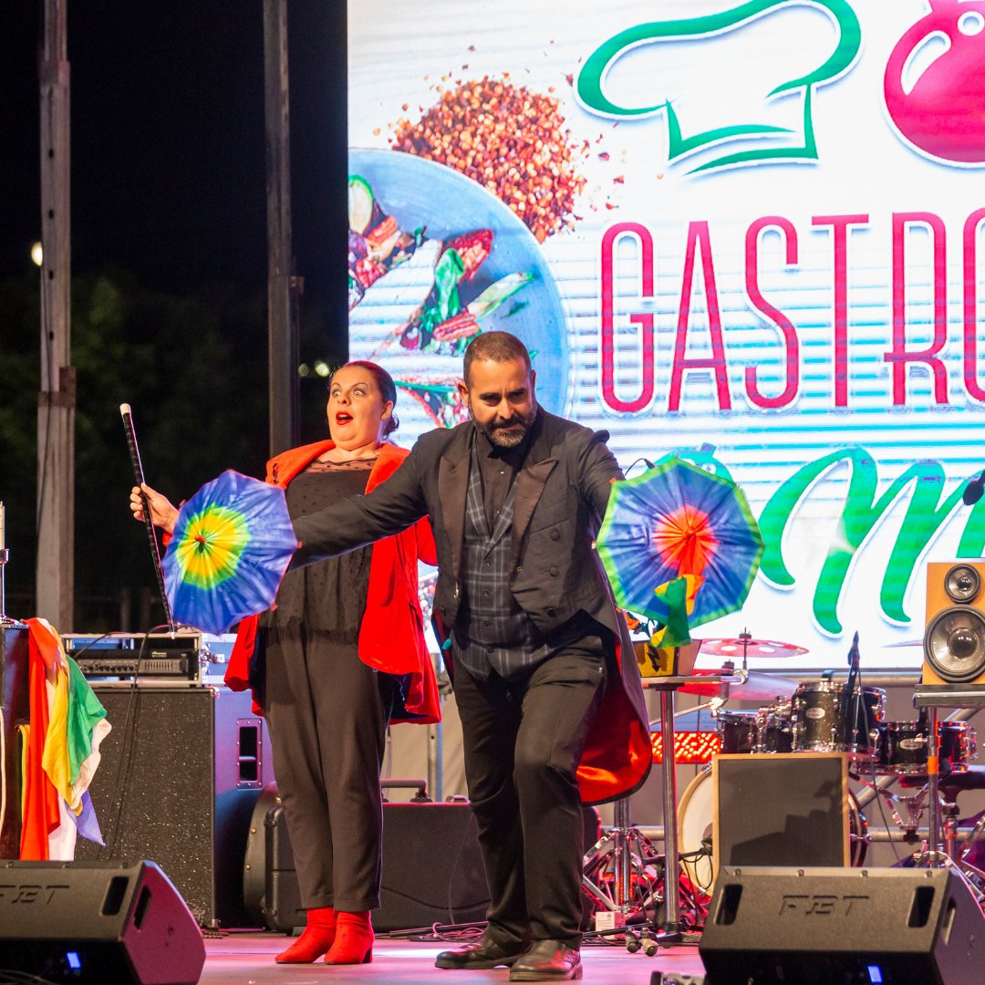 Gastro Navidad Market Fest tweet media