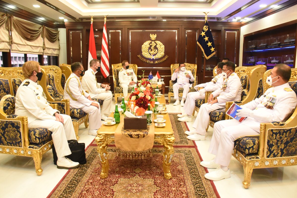 IKAHANid's tweet photo. We were so very honoured for @CN_Australia to meet with Indonesian Chief of Navy; ADM Yudo Margono in person for the first time today at @_TNIAL_  headquarters 🇮🇩🤝🇦🇺 our commitment to each other will withstand any challenge &amp; our friendship deepens every day⚓#moresecuretogether https://t.co/X7aB7BC8lO