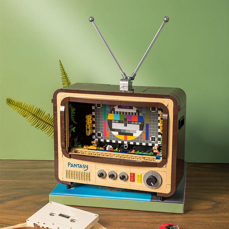 Pantasy4's tweet photo. Bring this 1960s Retro television home as a home decoration or a gift for your beloved ones
More Information: https://t.co/gVOiPj6Cix https://t.co/9DfcqTEEkA