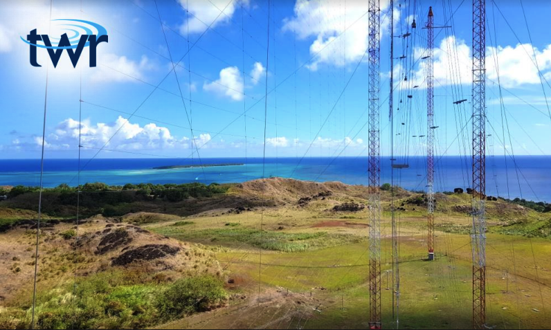 SuzuDen240koho's tweet photo. #TransWorldRadio #TWR Guam から
#ベリカード が届きました。

受信年月日：2021年12月18日
受信時間：12時15分〜12時30分(UTC)
周波数：9,975kHz
受信地：Thailand

今回も eQSLを希望しました。
そしていつものアンテナ群のベリカードです。 

#BCL #短波放送 #KTWR https://t.co/f7ogCfA66B