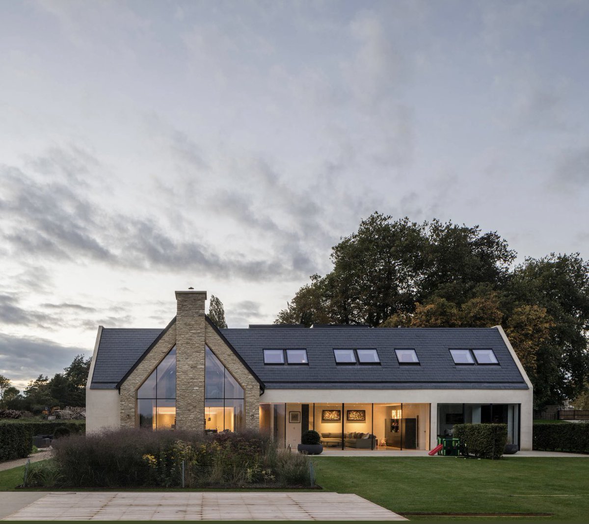 𝐋𝐚𝐧𝐠𝐚 ランガ tweet media