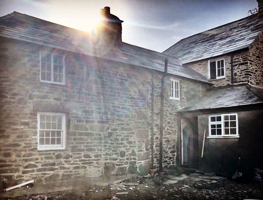 property_rosa's tweet photo. We are lucky to have some beautiful properties locally, encased in local stone and lime mortar, these require specialist care and attention- we can help! #LimePointing #Plaster #Render #Cornwall #CornishStone https://t.co/HeRs5WpBNP