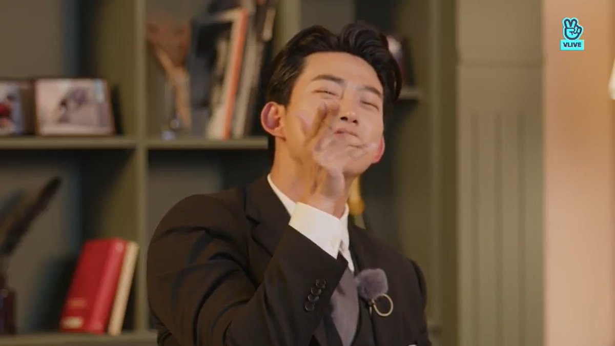 ok_taecmeaway's tweet photo. JFC SEE YOU IN HEAVEN, OK TAECYEON https://t.co/Dh3w07SFB6