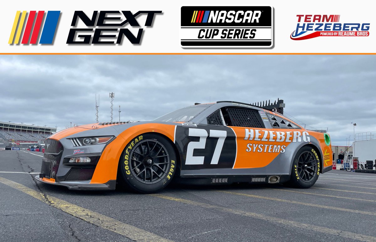 WolfgangKoepp's tweet photo. Daytona 500 - Febr. 2022 - TEAM HEZEBERG #27 NEW GEN Ford Mustang with ex F1 World Champion Jacques Villeneuve. more Infos: https://t.co/spQdXfSUhH https://t.co/ebexzgdQCa