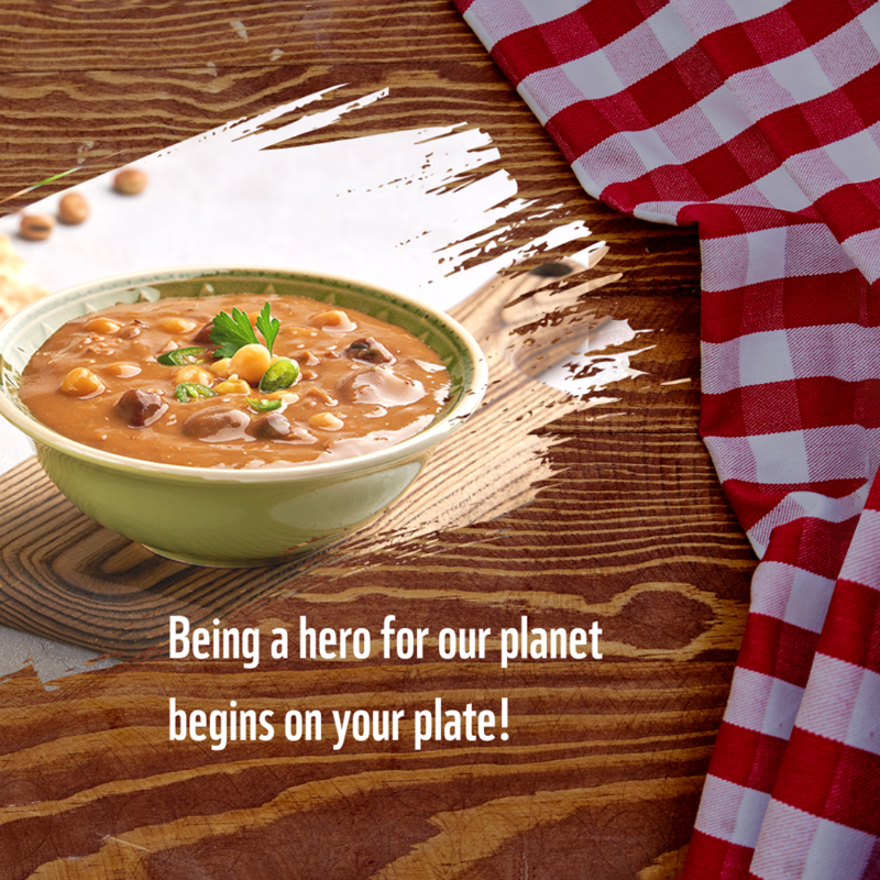 WWF's tweet photo. Beans and peas are super soil-savers, restoring and nourishing the soil they are in by pulling nitrogen into the ground.

Try our planet-friendly, curried cowpeas recipe here: 

https://t.co/OFmmBgT4mv 

#PlanetBasedDiet