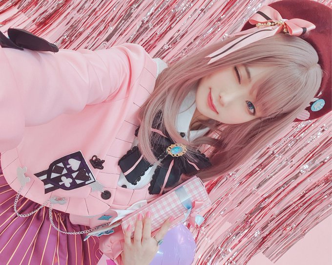 Twitterのコスプレ画像16