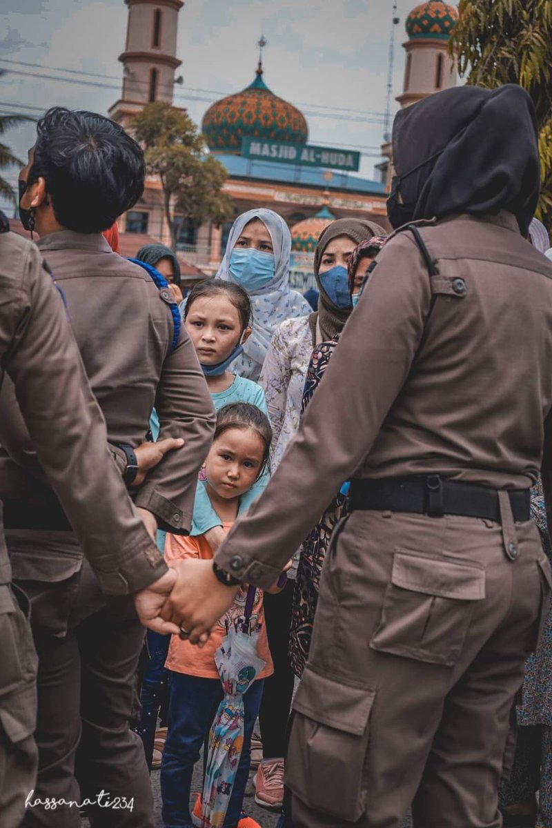 ForgottenRefug2's tweet image. Refugees have suffered alot during the long period of limbo. It is time to end this uncertainty.

#HelpRefugees_Indonesia