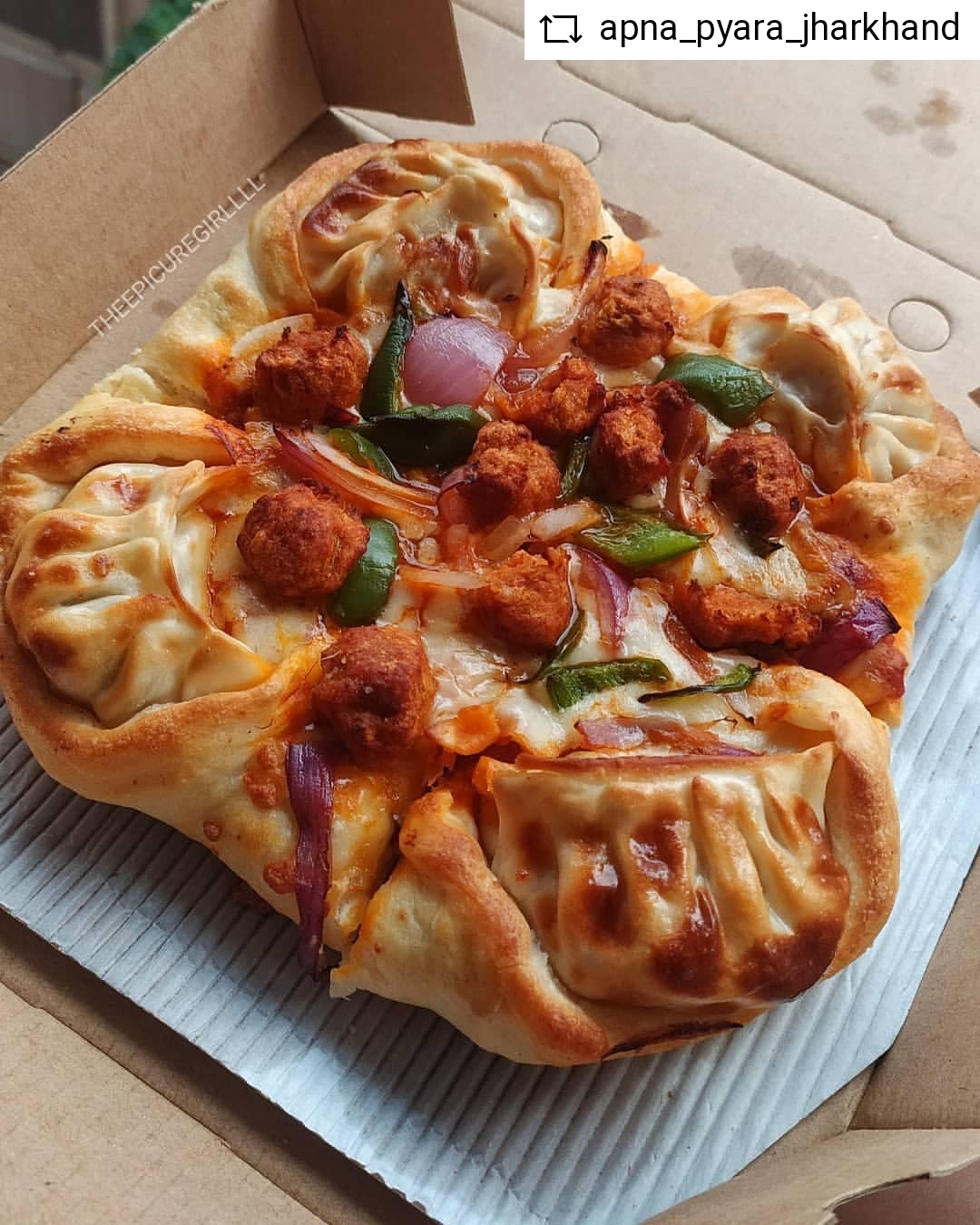 Momo pizza on sale