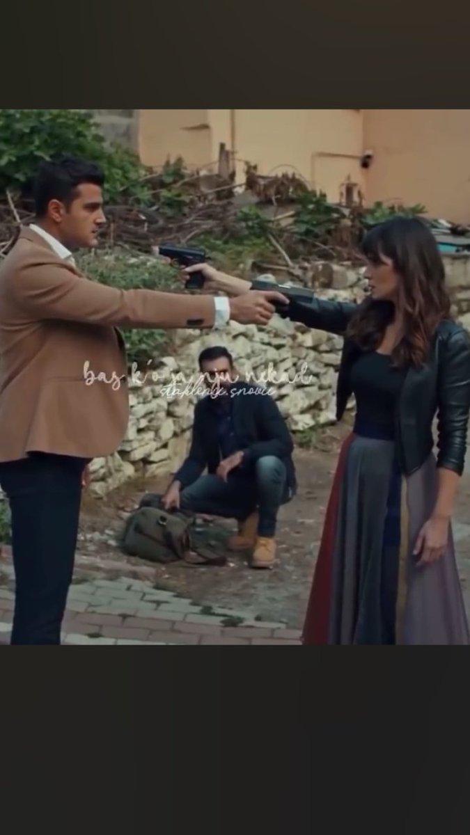 canselcetin03's tweet photo. - Unuttun mu o sahneyi ?
+ Hangi sahneyi..#eylemfethi https://t.co/BSL520Auld