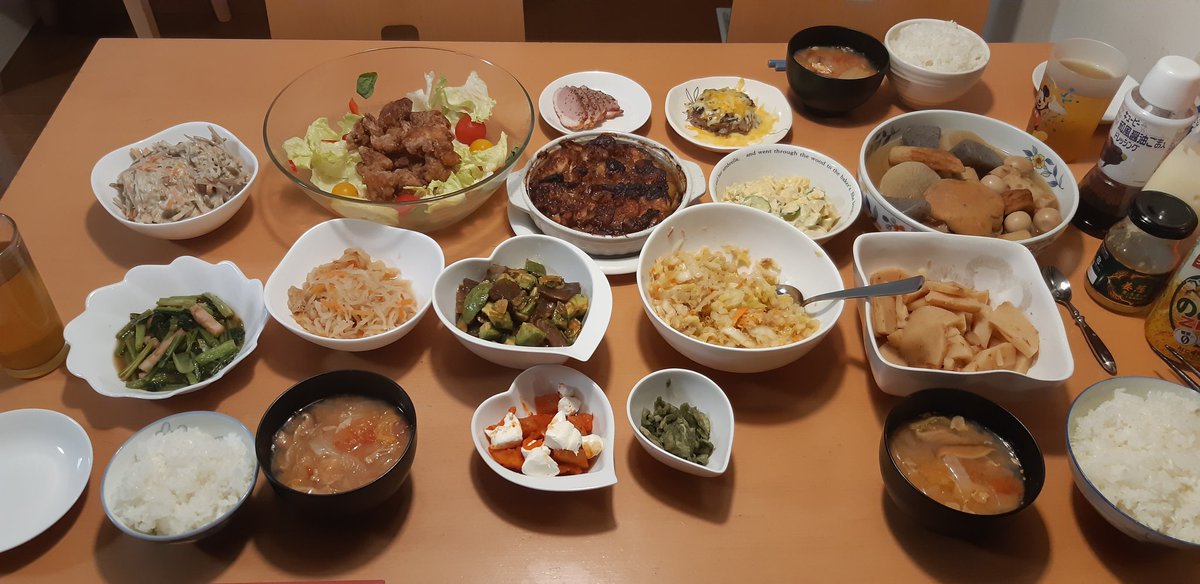 今夜の夕飯🍴鶏ももと長ねぎの味噌焼き&かつおとアボカドの中華風和え物&残り物達～☺️今日は富士吉田市でお仕事でした～💨行きしか富士山🗻が見れなかったけどやっぱり麓から見る富士山