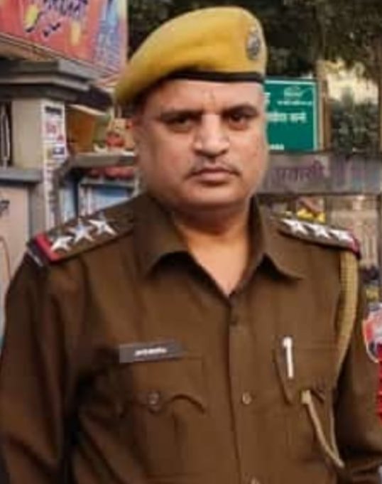 श्री जितेंद्र चरण पुलिस निरीक्षक को टोंक  पुलिस परिवार की ओर से जन्मदिन की हार्दिक शुभकामनाएं
<a href="/OmPrakashIPS1/">Om Prakash IPS</a>