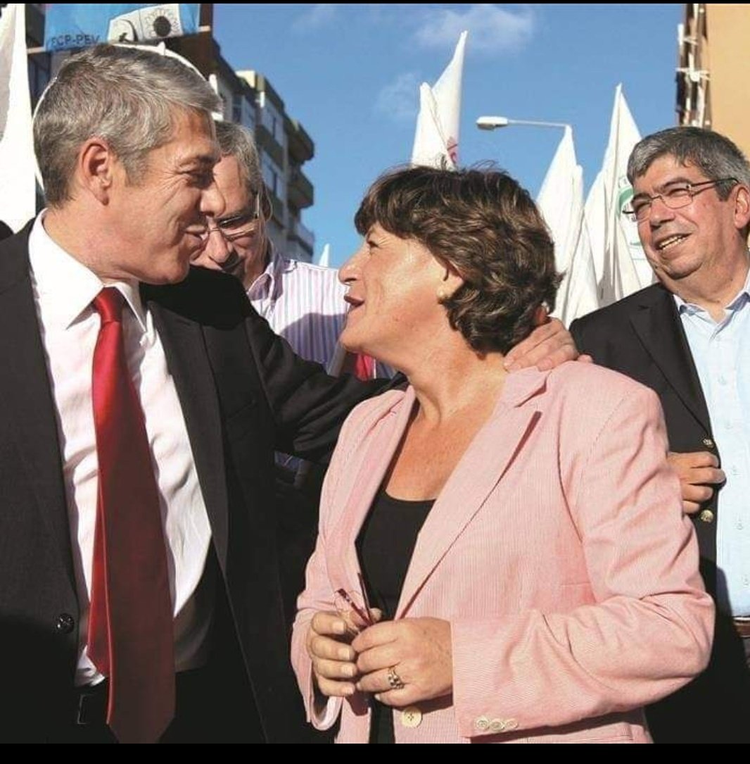 RuiGarrido7's tweet photo. @AnaMartinsGomes @pedro_sales @ruitavares https://t.co/UJI1WnAMFC