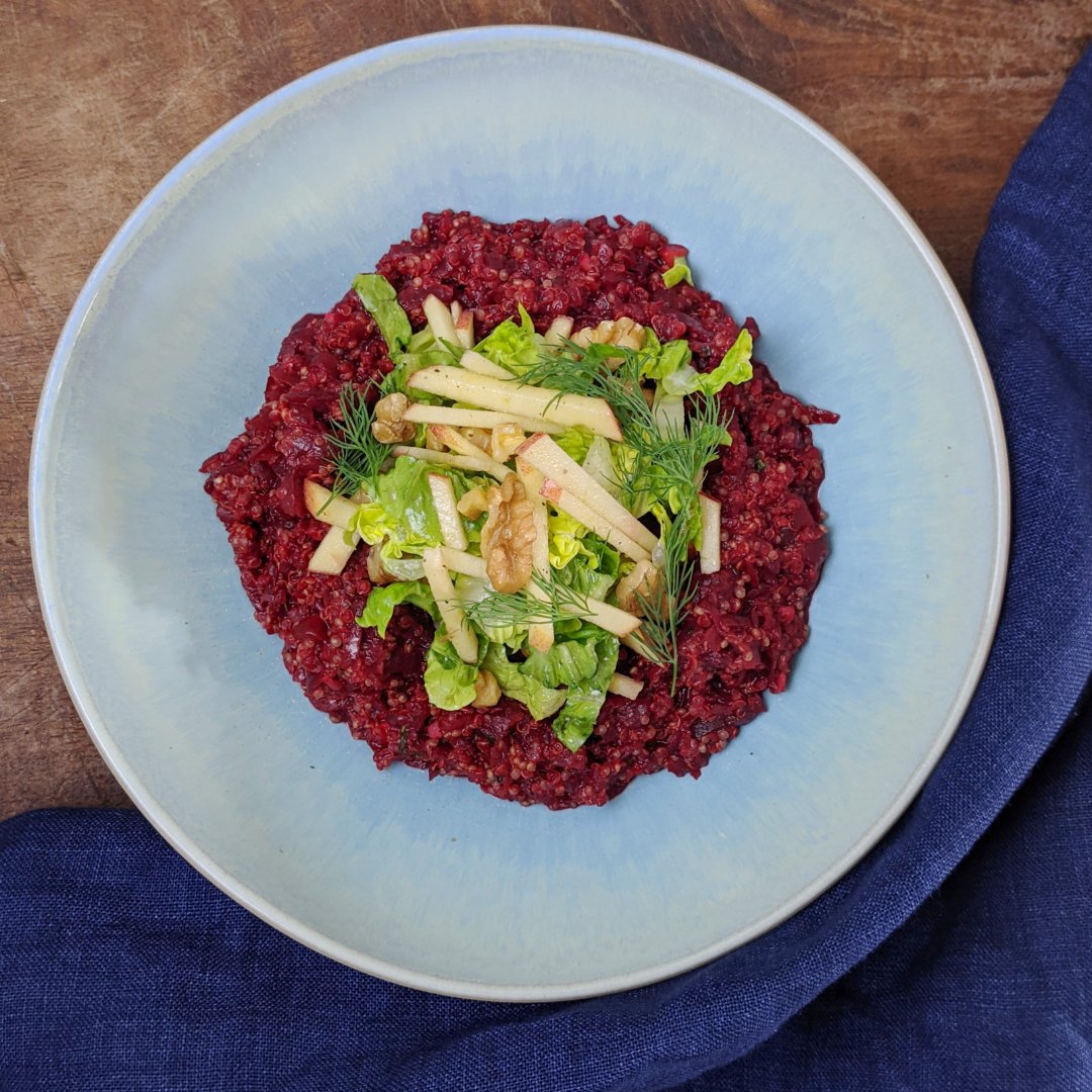 This month's Top Sante features my recipe for this delicious beetroot and horseradish quinoa risotto with an apple and walnut salad - it's lighter than a traditional risotto, and far more nutritious, but just as warming and comforting.