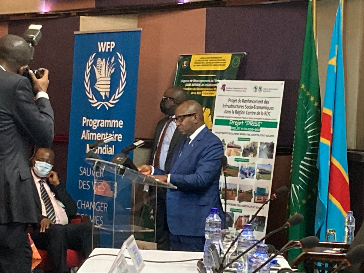 MusokoPeter's tweet photo. It was an honour to speak alongside H.E. The Prime Minister @LukondeSama &amp; H.E @mwandochris at the opening ceremony of the 3rd Africa Rural Development Forum in #Kinshasa, #RDC🇨🇩

To realise a great future for Africa, we must work together with the @_AfricanUnion &amp; national govs! https://t.co/CpG6eRXiVS