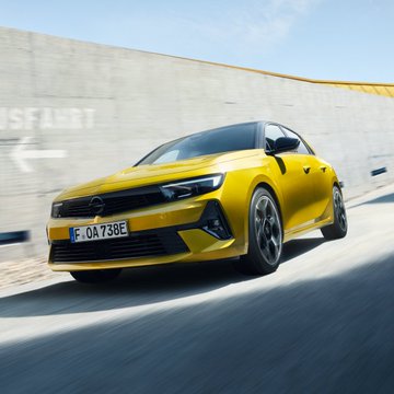 AutoPalas_Opel's tweet photo. ¿Qué es lo que más te impresiona del diseño alemán del Nuevo #OpelAstra?💛

Vamos a compartir opiniones conjuntas, pues compartir es la clave de la vida. ✨

Y estamos a tu disposición para darte toda la info que necesites.😉 

#FelizLunes

#SimplyElectric https://t.co/jXDR6OLsUH