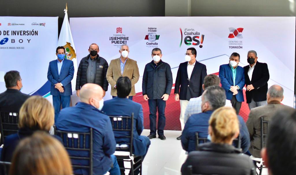 Junto al Gobernador Miguel Riquelme anunciamos la inversión de la empresa fabricante de muebles <a href="/lazboy/">La-Z-Boy</a>. Seguimos generando condiciones, seguridad y certeza para todas y todos los empresarios. ¡En #Torreón tienen a un aliado!

#TorreónSiemprePuede💪🏽