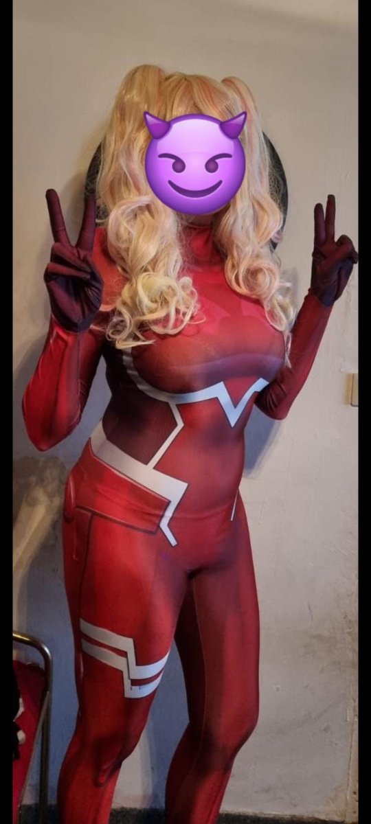 EcchiGirly's tweet photo. Hello guys!,
I'm new on twitter♠️
I make some cosplays and other stuff💋💋
#cosplayer 
#DarlinginthefranXX 
#cosplaygirl
#cosplayhot 
#Sexycosplay https://t.co/96West3suV