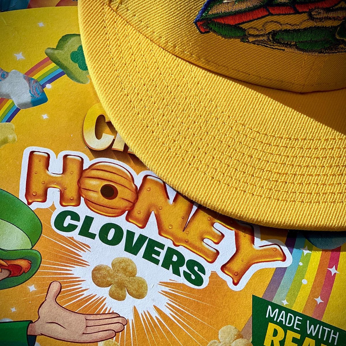 🍯🐝🍀🍀🌈

1 of 1

#myfitteds #russetsunset #newera #buffalobisons #luckycharms