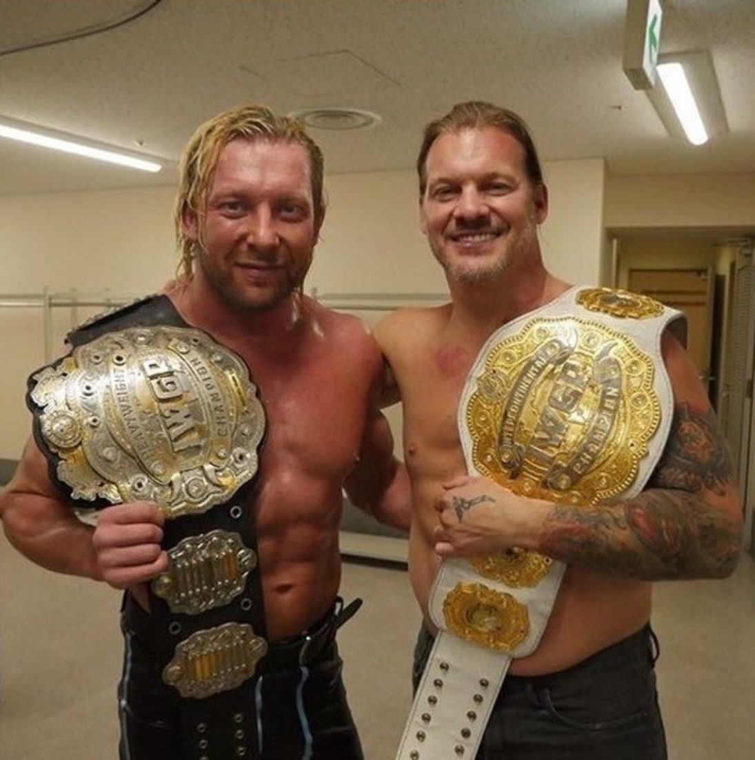 Here’s a <a href="/KennyOmegamanX/">Kenny Omega</a> and <a href="/IAmJericho/">Chris Jericho</a> appreciation tweet

Winnipegs 🐐🐐