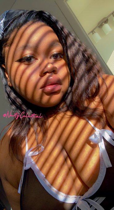 My lips are to pretty not to have cum on them 🤷🏽&zwj;♀️ good morning 🥰☀️ https://t.co/V4V4eO2G9W