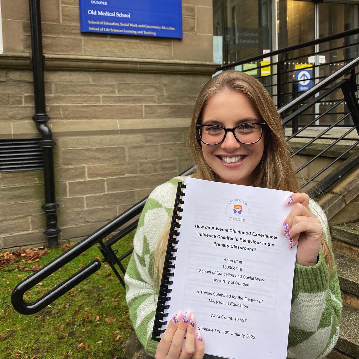 Miss Bluff tweet media