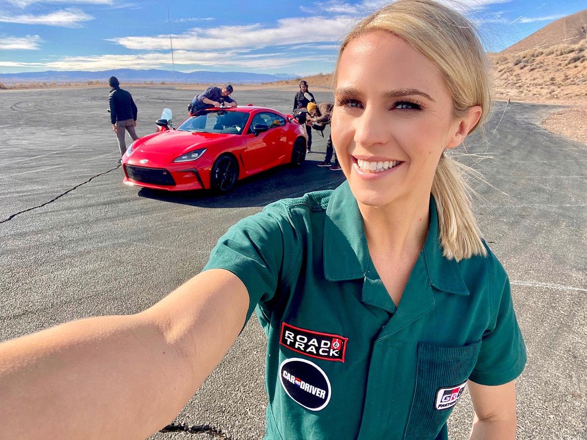 ktmosborne's tweet photo. 1st track day of 2022 & #FasterClass was in session.
•Teacher: @FredricAasbo
•Student:👱🏼♀️
•Track: Willow Springs Intl Raceway
•Car: 2022 @Toyota #GR86
•Stunts performed: 🎥 content out soon
For kicks, any guesses which 3 stunts he schooled me on? https://t.co/RDd4R8GpQu https://t.co/WzUbezwUul