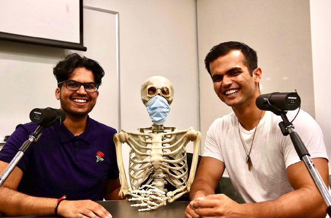 decodingmed's tweet image. Johnathan: Hey Ash.

Ashutosh: Yeah bro.

Johnathan: What is the biggest lateral rotator of the neck?

Ashutosh: I don’t know, what?

Johnathan: The Gluteus Maximus.