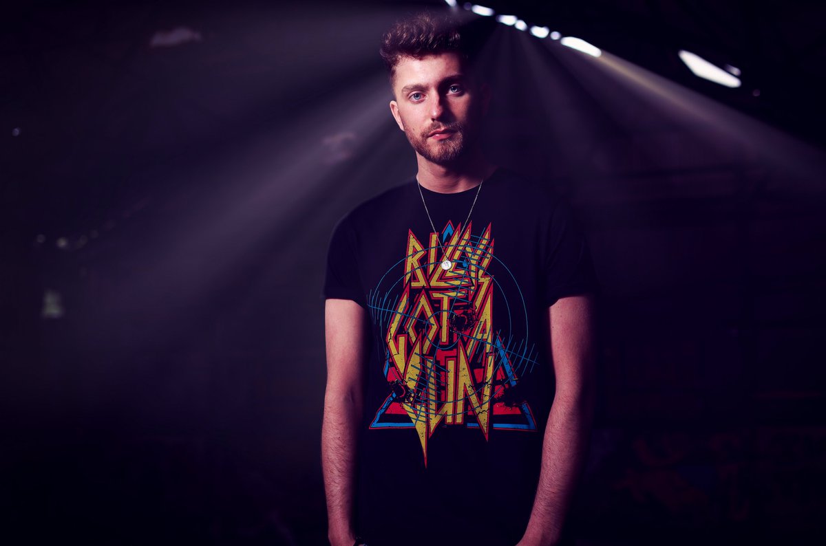 PPresentsuk's tweet photo. UNIQUE PRODUCTS

Printed using UV ink, Project Presents designs come to life when activated by black light⚡️

💻 https://t.co/2S25nQeb8j

📸 Photography by RB Shoots Sheffield ft. Scott Savage

💈 Hair by @taylorbarbers using @americancrew https://t.co/JGtZaaeTNw