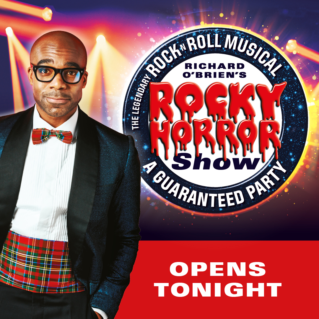 💋OPENS TONIGHT!!! 👄 It's astounding! And it's finally here! The fab-u-lous @rockyhorroruk starring the brilliant @OreOduba opens TONIGHT! 🎟️ Tickets from just £10 - grab yours now! Find out more 👇👇 curveonline.co.uk/whats-on/shows…