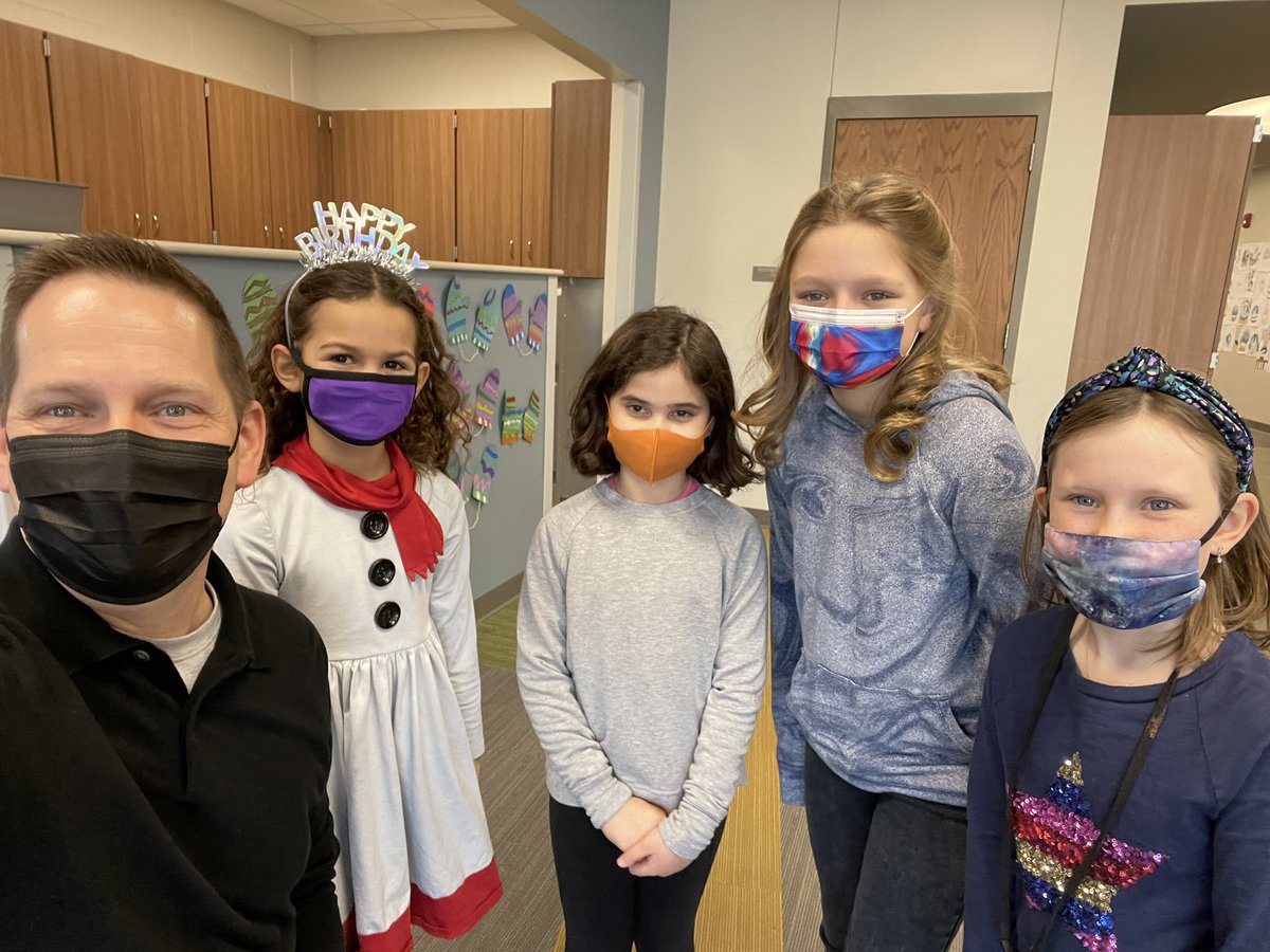 Glen Jagels (@principaljagels) on Twitter photo There’s nothing better than celebrating your birthday with your Birthday Buddies! Happy birthday Eleanora, Lola, Sarah, and Claire! Who’s the oldest in this photo? 😬 <a href="/OakdaleTigers66/">Oakdale Tigers</a> There’s nothing better than celebrating your birthday with your Birthday Buddies! Happy birthday Eleanora, Lola, Sarah, and Claire! Who’s the oldest in this photo? 😬 <a href="/OakdaleTigers66/">Oakdale Tigers</a>