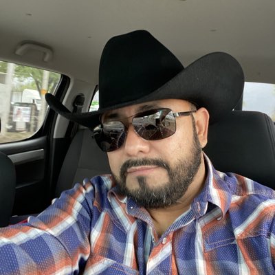 grillobanda's tweet photo. #NuevaFotoDePerfil https://t.co/j7ucTpOA7Y