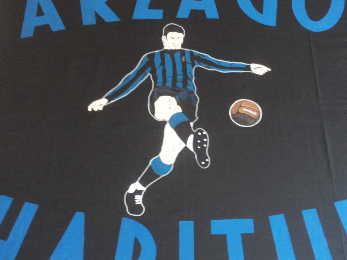 Realizzazione di #pezze #striscioni #stendardi e #bandiere di tutte le dimensioni, senza limite di quantitativo e colori. Cuciture, asole, fascette in cotone, spedizione e tanti altri servizi accessori. 
<a href="/ToccoFelpato/">ToccoFelpato</a>

Per informazioni scrivici una mail a toccofelpato@email.it