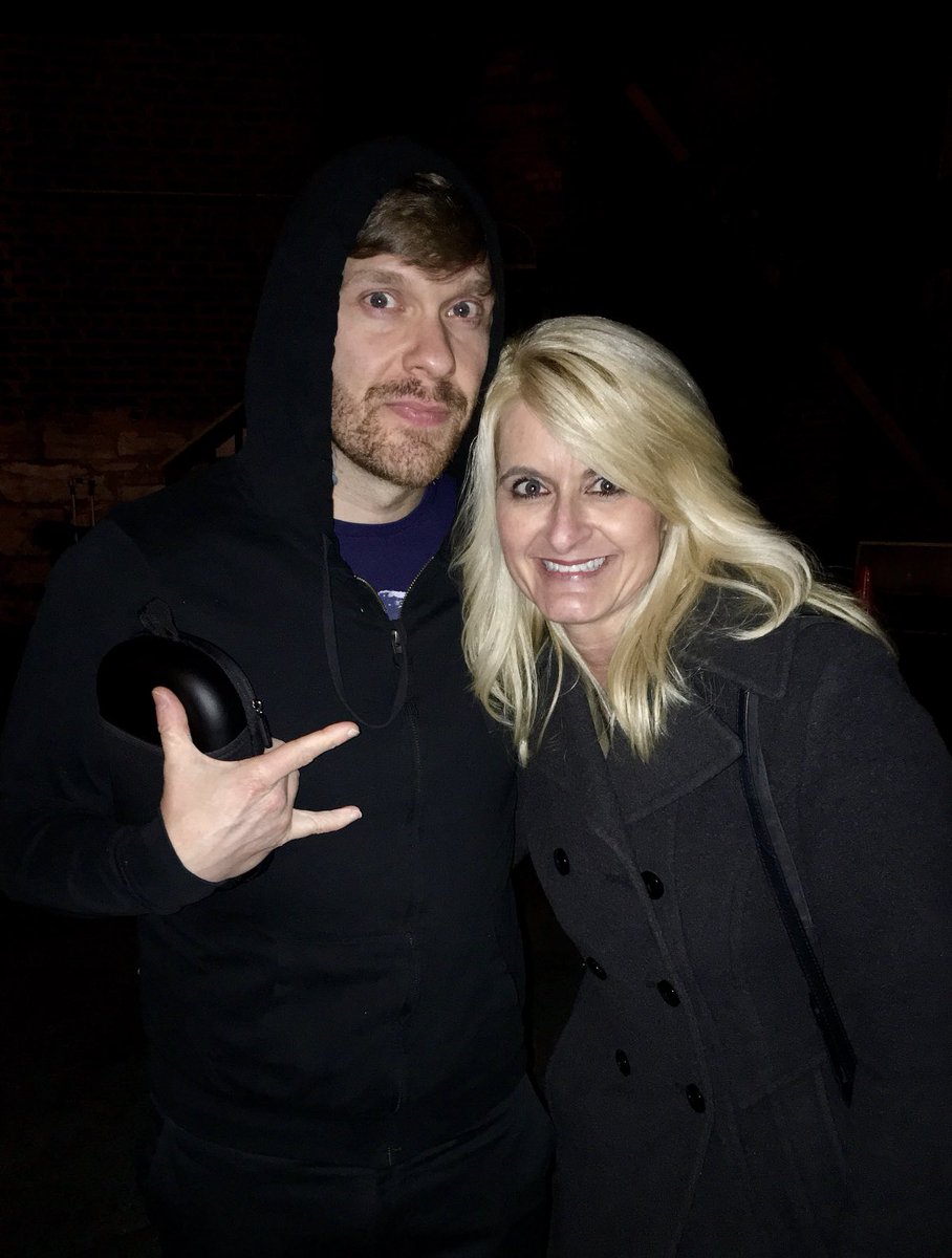 MariBeane's tweet photo. @TheBrentSmith  
HAPPY BIRTHDAY!!!! https://t.co/5AEyt3kv3t