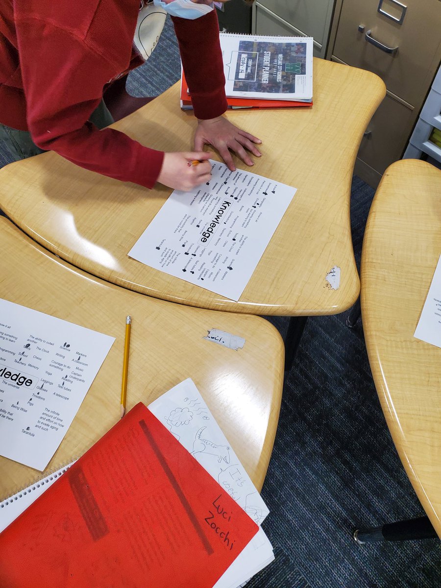 Mrs. Vanek tweet media