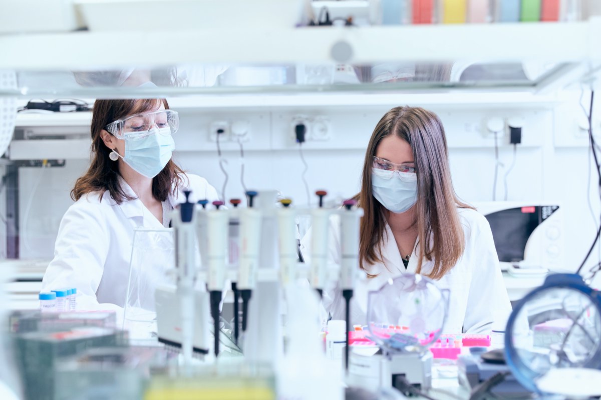 VasNarasimhan's tweet photo. .@Novartis helped develop a potential new treatment option for COVID-19. Proud to continue our collaboration with Molecular Partners to pursue the kind of biomedical innovation that will help bring this pandemic to an end. More on today’s news: https://t.co/FPcNeHbCAN https://t.co/dg1h0z0tyi