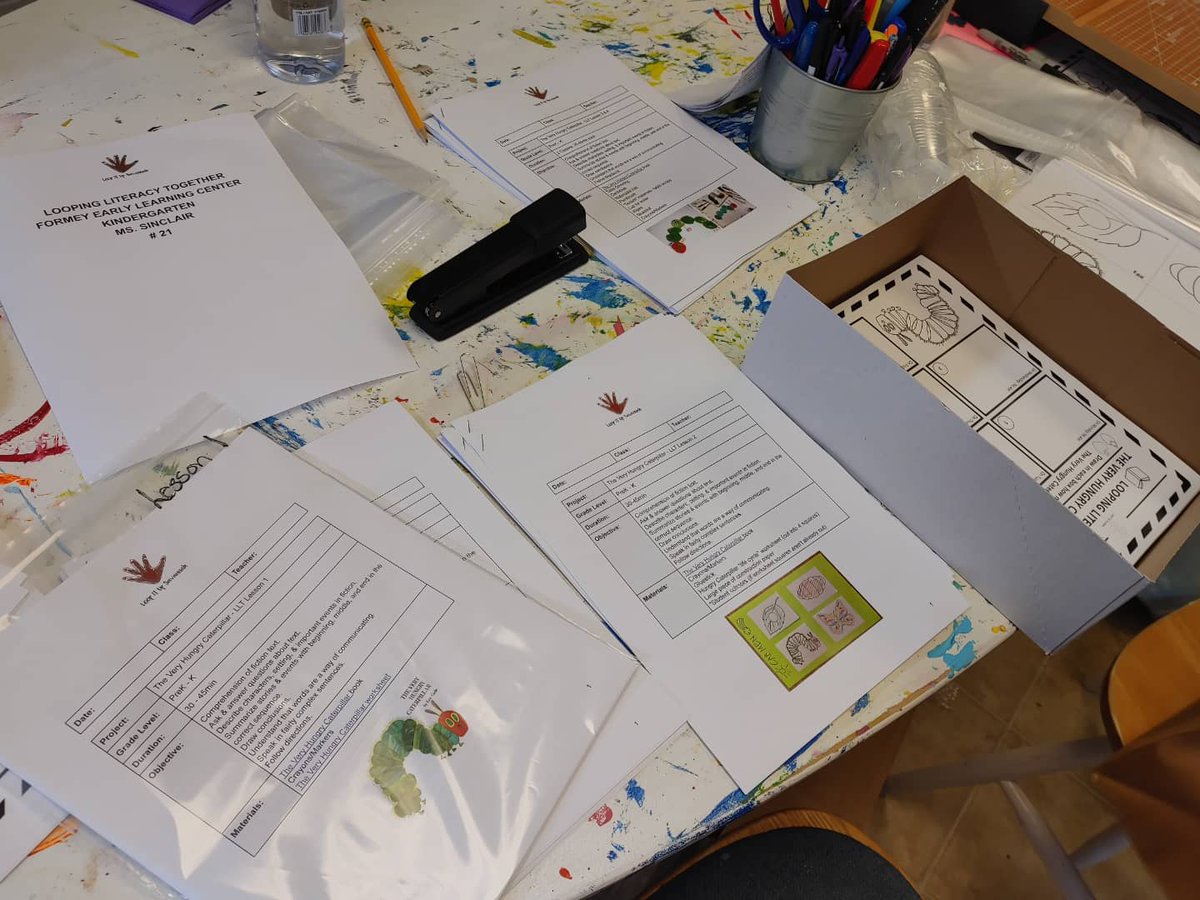 loopitupsav's tweet photo. It's a BUSY Monday at Loop It Up! We are packing our next round of Looping Literacy and Mindfulness Zone supplies!! Shout out to Kaila, Nia and KaRonda,  members of our program staff who are making it all HAPPEN!! 🙌🏾💥 #TeamLoopItUp #MindfulnessZone #LoopingLiteracyTogether https://t.co/7FsU4cTqtm