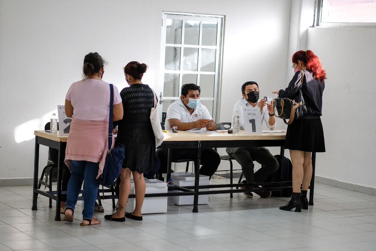 El <a href="/AytoCancun/">Ayto Benito Juárez</a> realiza hoy desde las 8 am hasta las 5 pm el pago de Becas del primer periodo septiembre-diciembre del Ciclo Escolar 2021-2022.

Fortalecer la educación, brinda las herramientas para tener un mejor futuro.