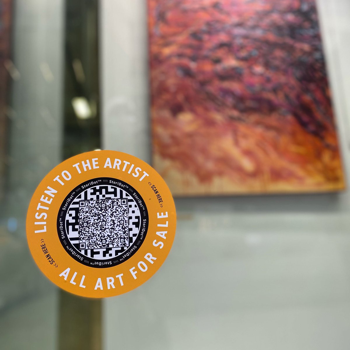ArtontheAve1's tweet photo. Reminder: All art displayed in our “Intersections” exhibition is for sale and 100% of sales go directly to the artists!
Piece: “Kill the Lights,” Eunice Kindred
#publicartnyc #publicart #outdoorgallery #education #learnwithus #artontheavenyc #nycartists #learnthroughart https://t.co/Y80TTpMKjO